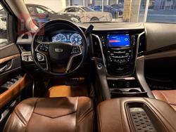 كاديلاك اسكاليد